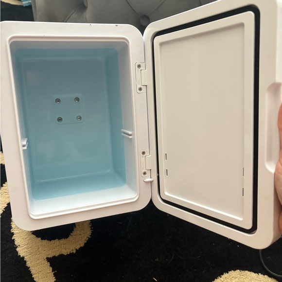 LED Vanity Mirror with Touch Sensor - Picture 6 of 10